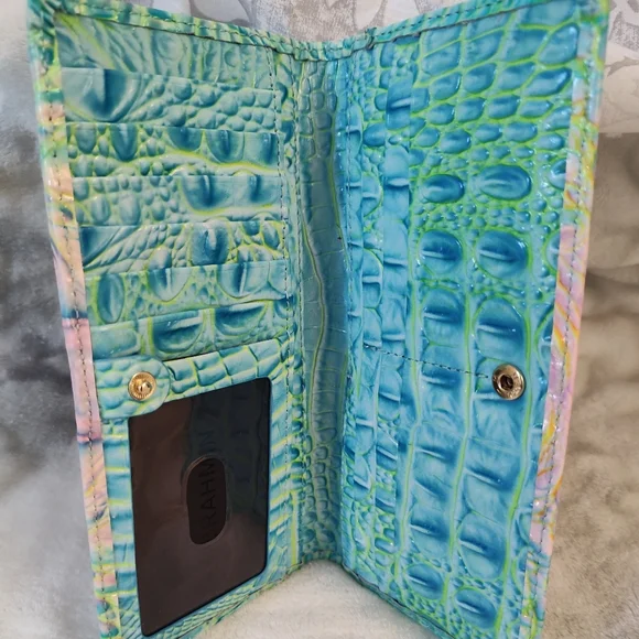 Brahmin Cotton Candy Ady Wallet - Picture 4 of 6
